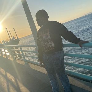 Meet your Posher, Devan